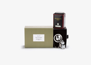 COFFRET N° 277, coffret 1 boîte de thé Nuit à Versailles et 1 infuseur